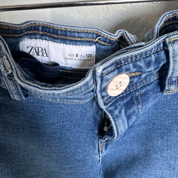 Zara Girls Jeans - Picture 3 of 3